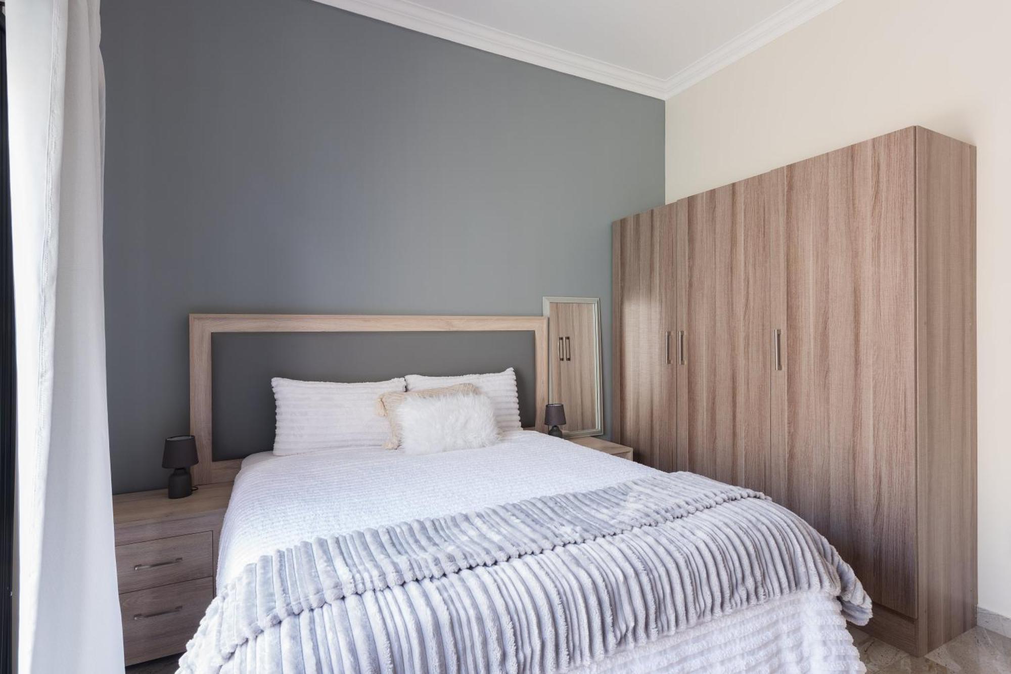 Evans Village - Apartments & Spa Johannesbourg Extérieur photo