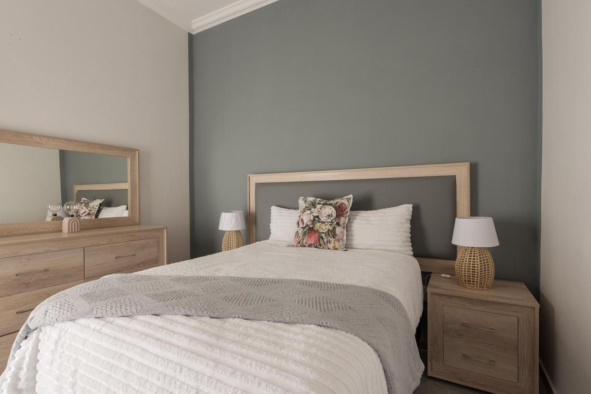 Evans Village - Apartments & Spa Johannesbourg Extérieur photo